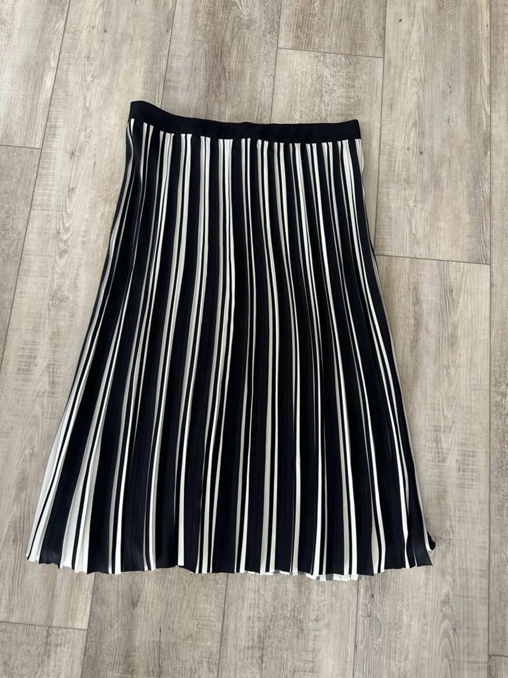 Karl Lagerfeld Black and White Vertical Stripe Pleated A-Line Skirt